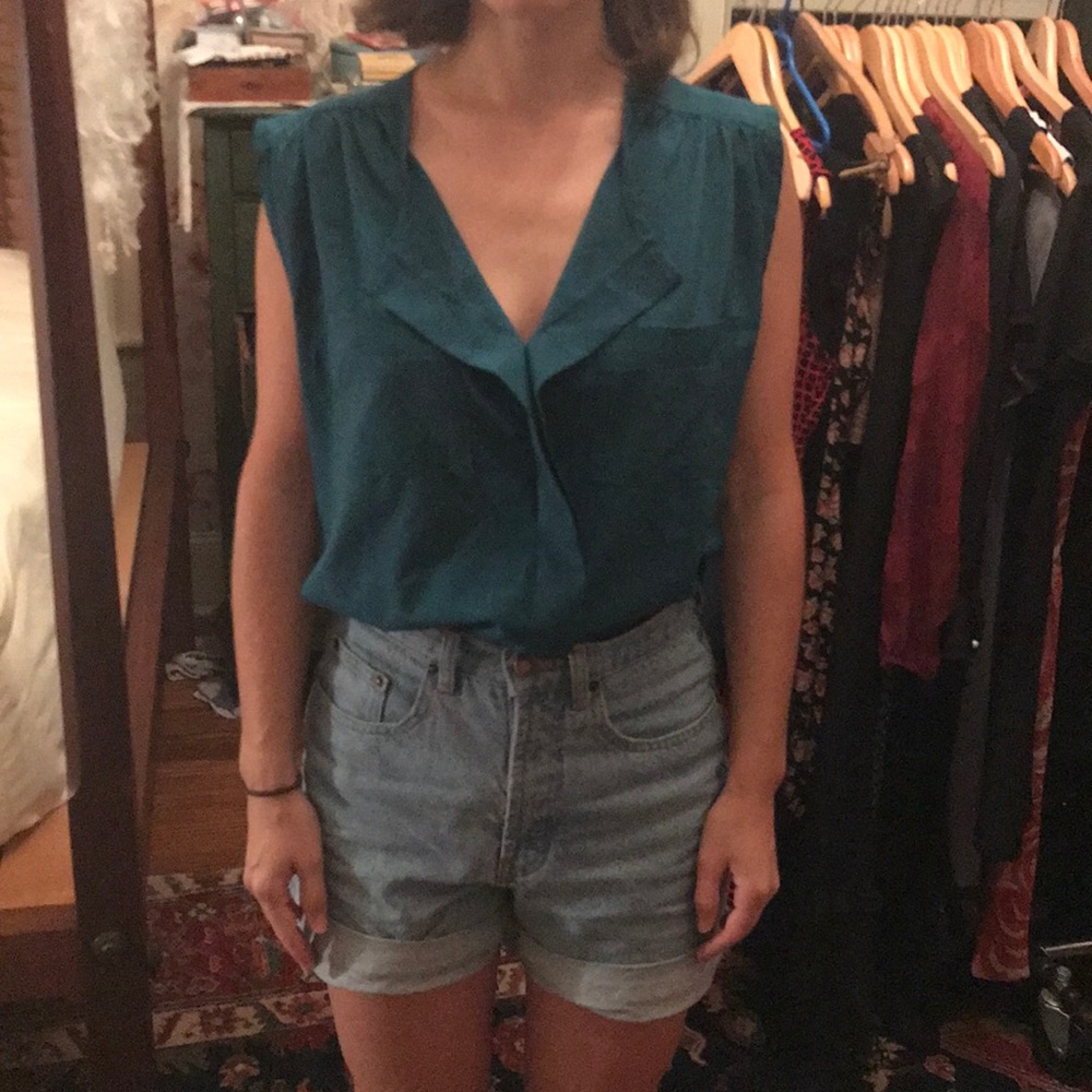 Teal Sleeveless blouse